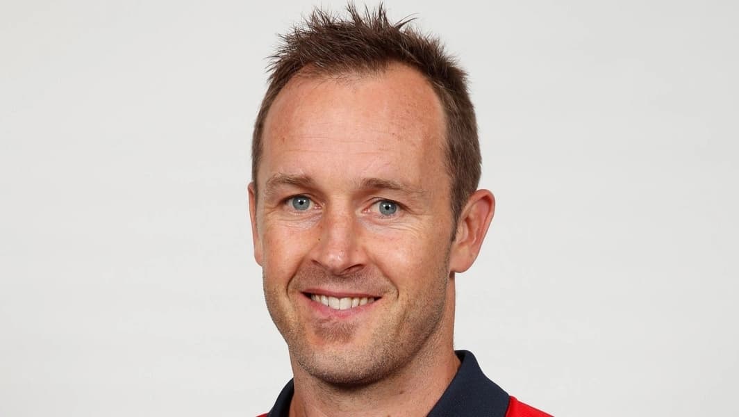 Daniel Cross