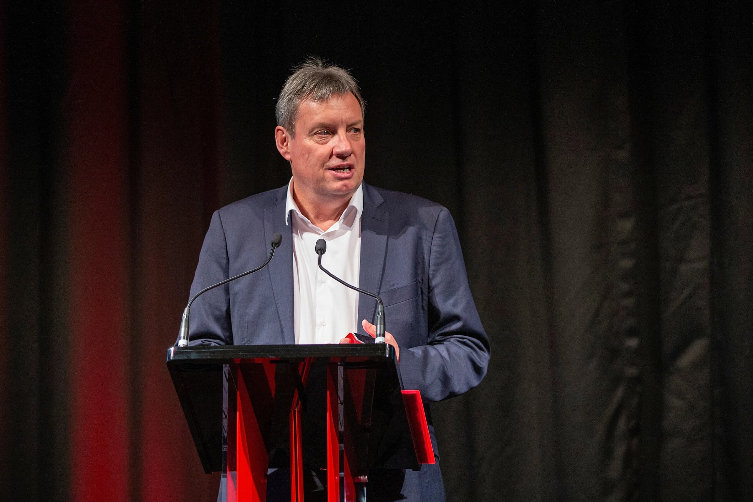 Martin Snedden