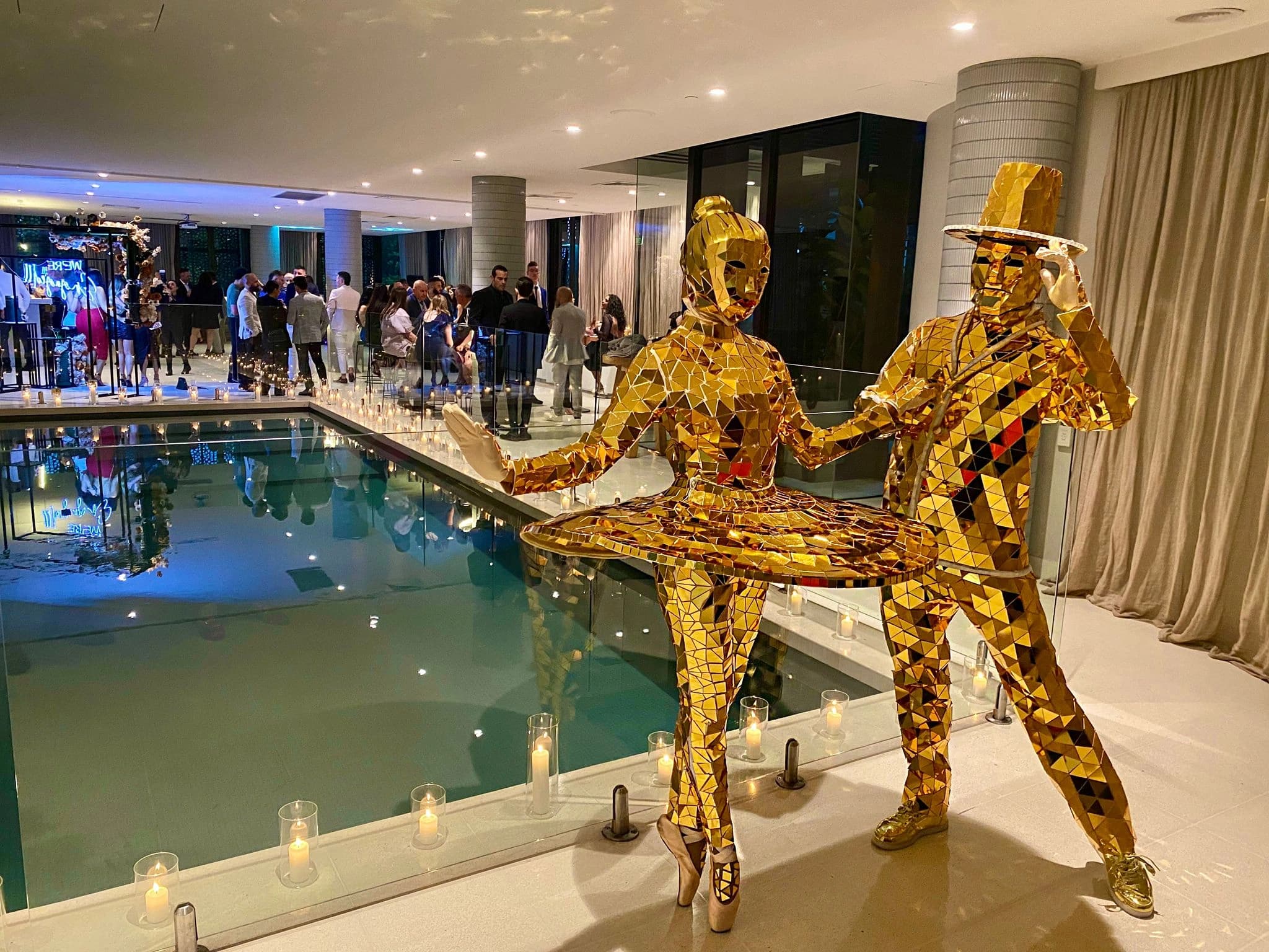FX 24k Gold Mirror Couple