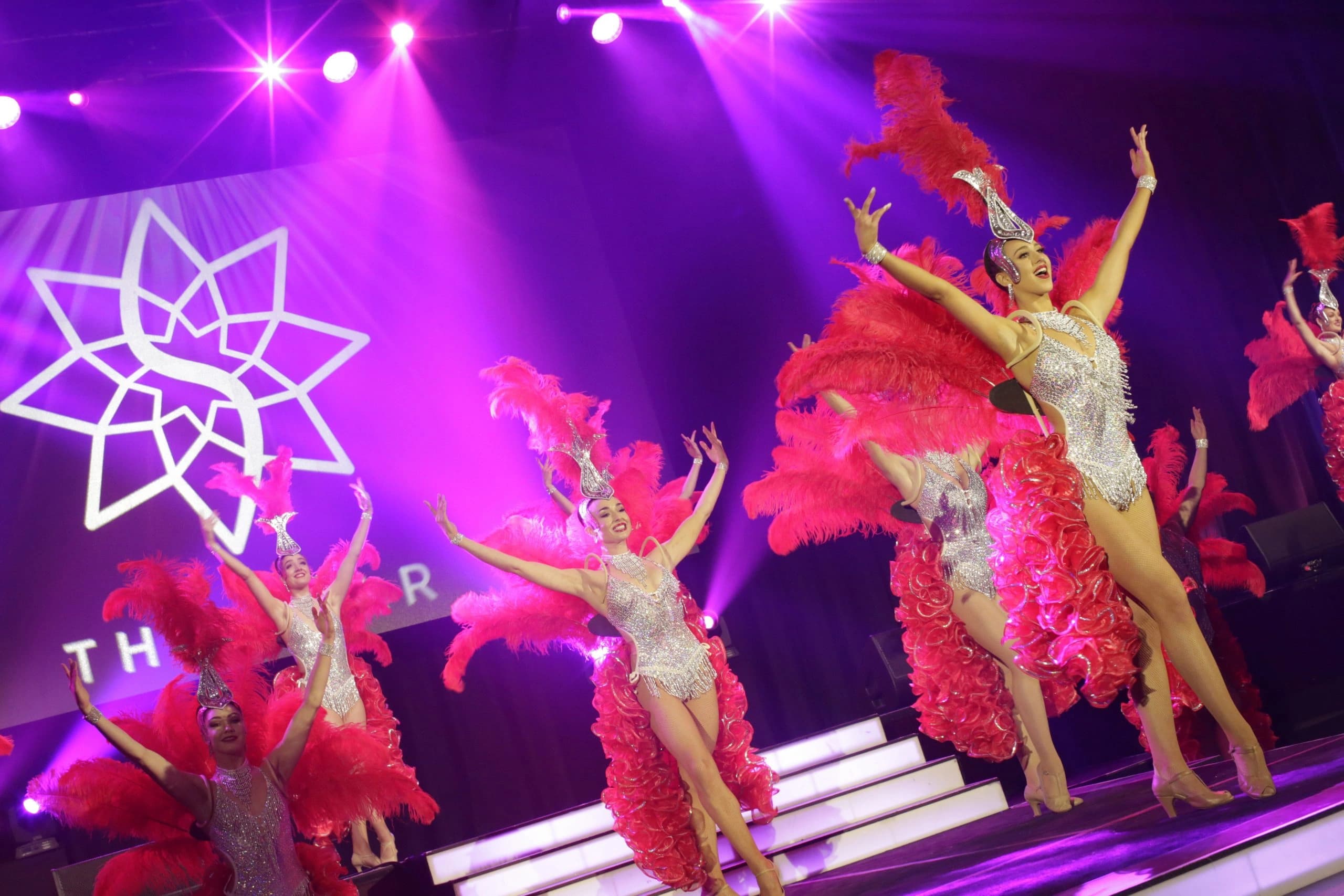 Motif Dance: Showgirls
